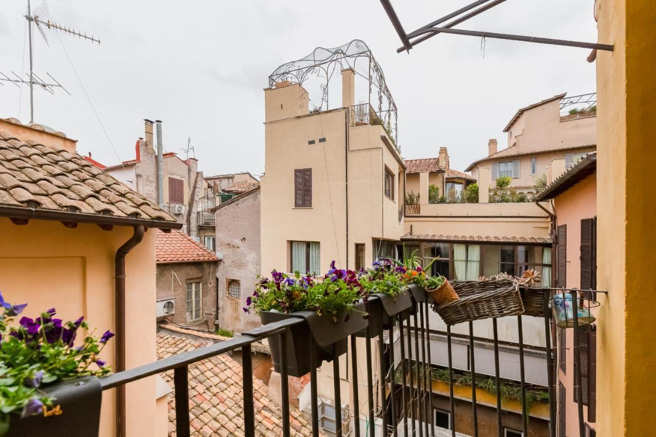 Campo Marzio Boutique Apt 300 Mt Dal Pantheon Holiday home